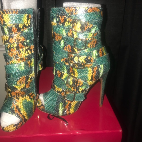 High Heel Booties - Picture 2 of 3